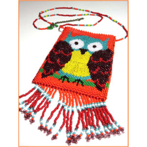 colorful beaded owl amulet pattern